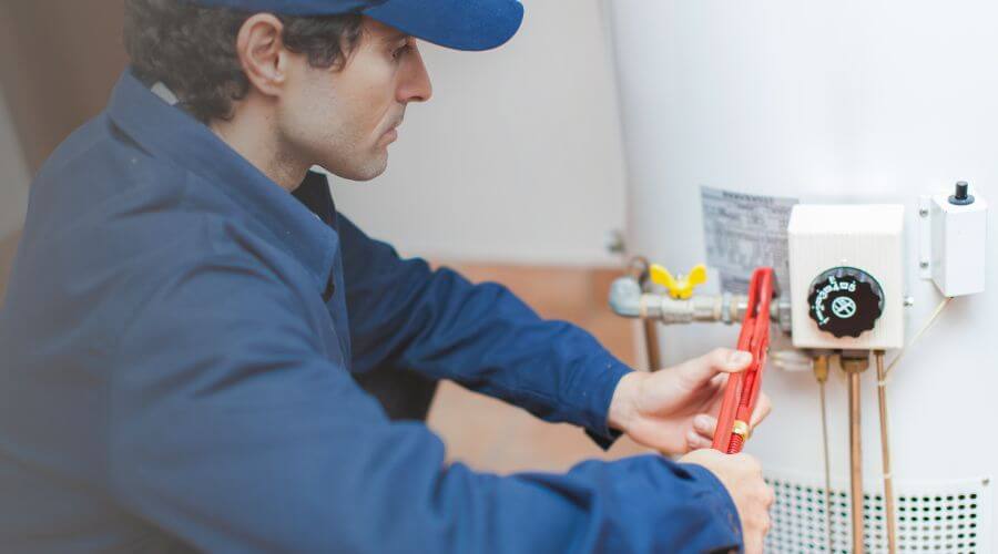 Local water heater installation in Parkersburg, IL